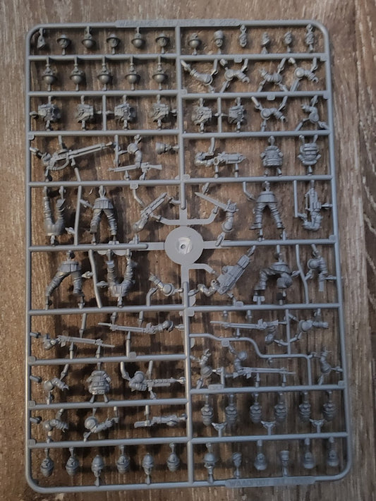 Wargames Atlantic Death Field Bulldogs (Single Spurs) (*See Per Order Flat Rate Shipping)