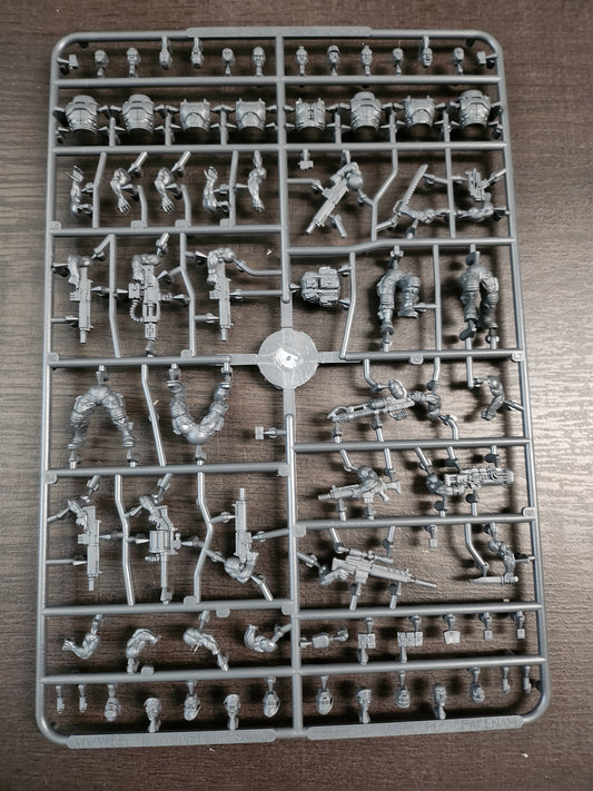 Wargames Atlantic Reptilian Overlords Spacenam Single Sprue 5 figures (*See Per Order Flat Rate Shipping)
