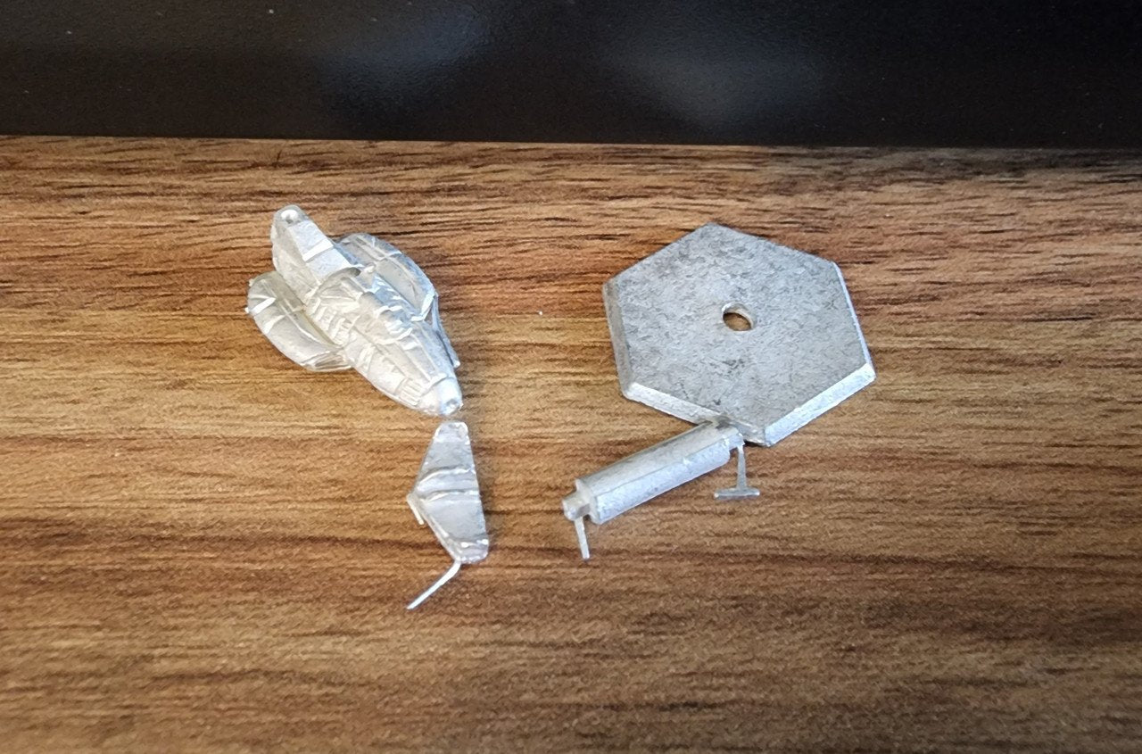 BattleTech BT-020 LEOPARD CV Dropship (See per Order flat Rate Shiping)