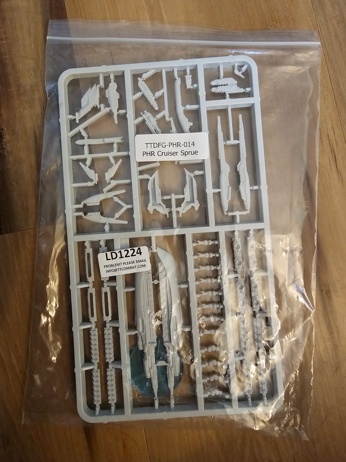 Dropfleet Commander Scorge Cruiser Sprue (*See Per Order Flat Rate Shipping)
