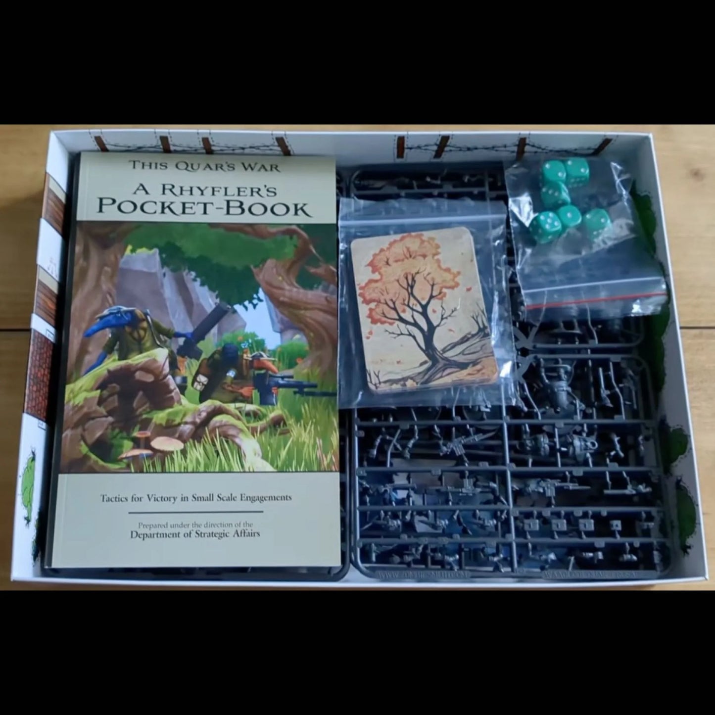 This Quar's War Clash of Rhyfles (2 player game)(*See Per Order Flat Rate Shipping)