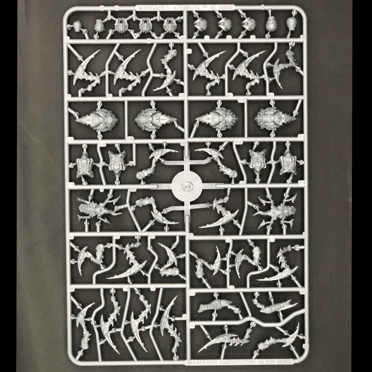 Wargames Atlantic Harvester Alien Bugs Single Sprue (*See Per Order Flat Rate Shipping)